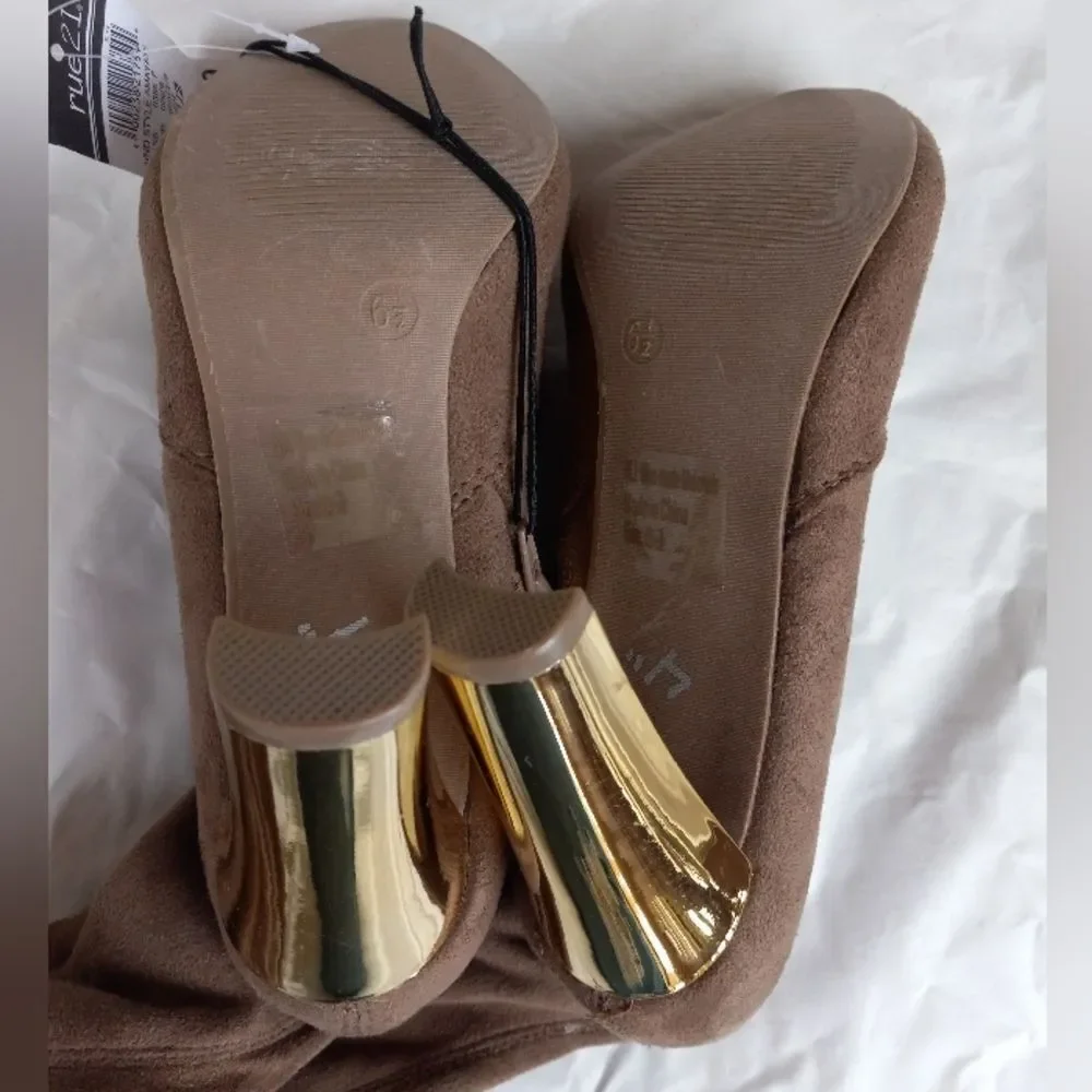 NWT Wild Diva Over The Knee High Heel Boots Golden Heel Size 6.5